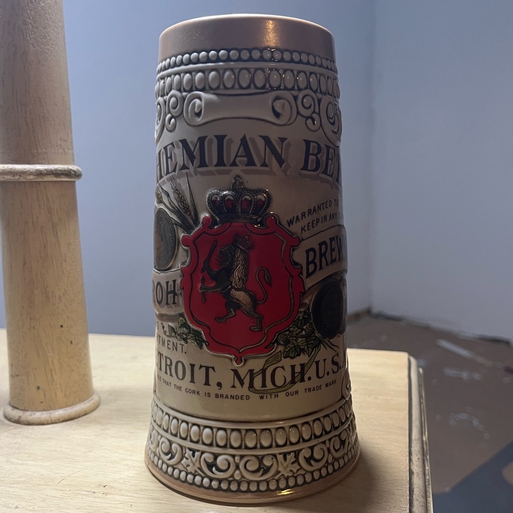 Stroh’s Bohemian Beer Decorative Stein mug 24296